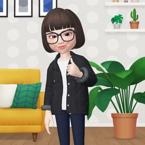 Meet your Posher, Caitlyn